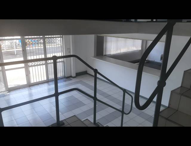 308M² WAREHOUSE TO LET IN WESTMEAD